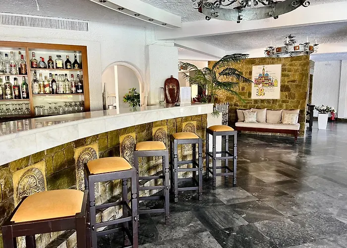 Karteros Hotel