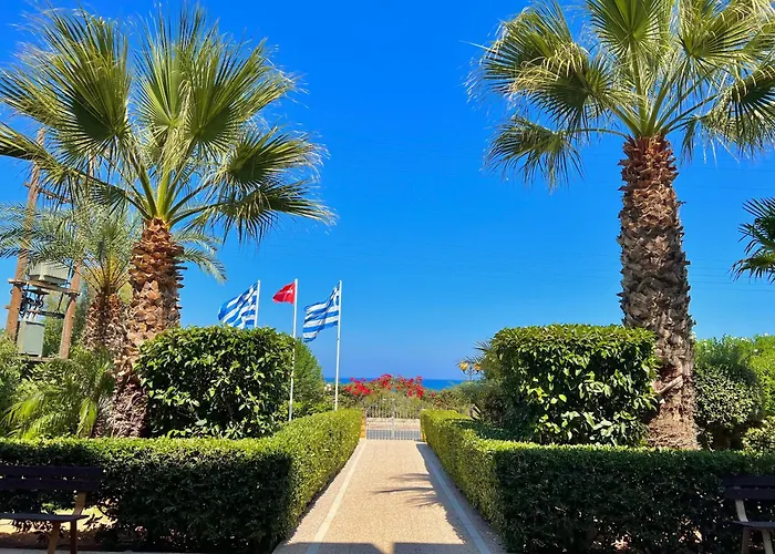 Karteros Hotel