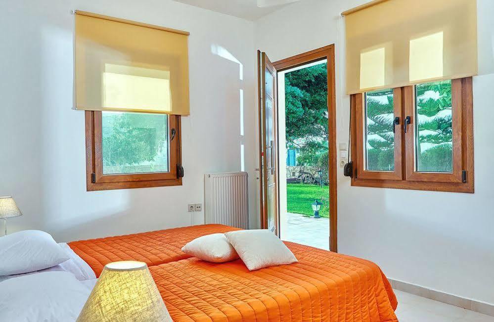 Karteros Hotel 3* Karteros