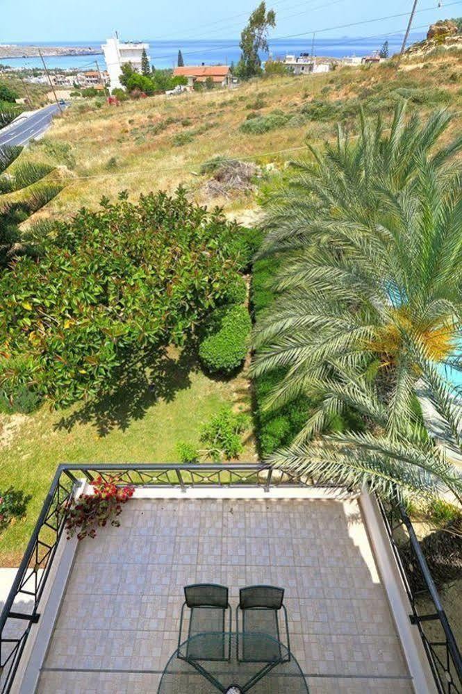 Karteros Hotel Hotel 3*