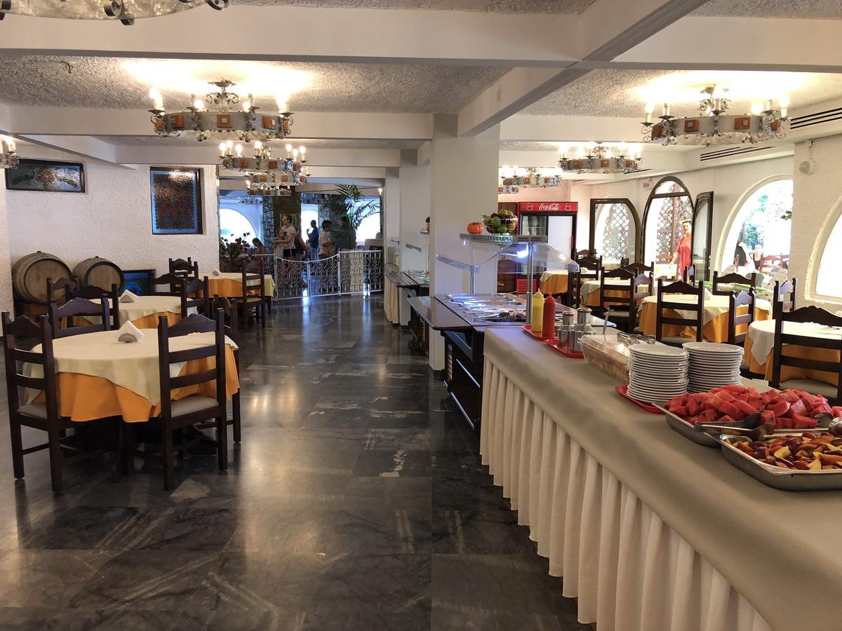 Karteros Hotel 3*